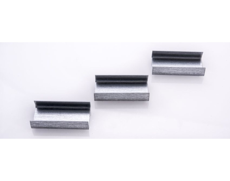 Chapes ouvertes pour feuillard métal C.I. Chapes ouvertes pour feuillard métal C.I.