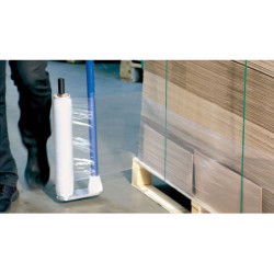 Film étiré manuel pour OPTIWRAPPER© Film étiré manuel pour OPTIWRAPPER©